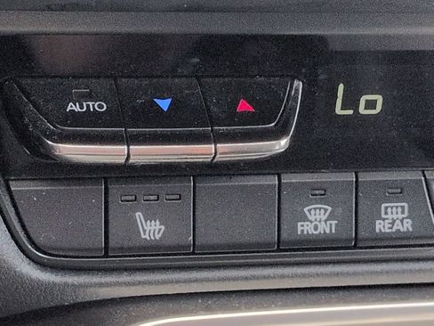 Used 2024 MAZDA CX-90 Plug-In Hybrid w/ Premium Pkg AWD/4WD image 24