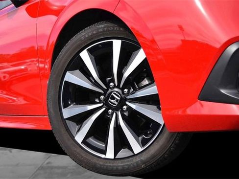 Used 2024 Honda Civic EX image 3