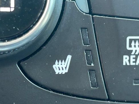 Used 2019 Chevrolet Equinox Premier AWD/4WD image 15