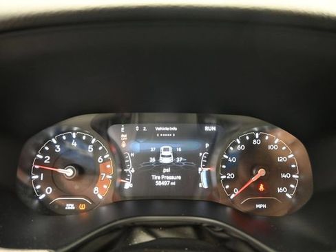 Used 2024 Jeep Compass Latitude AWD/4WD image 15
