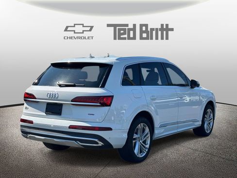 Used 2023 Audi Q7 3.0T Premium Plus AWD/4WD image 4