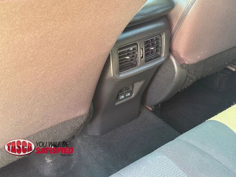 Used 2022 Toyota RAV4 XLE w/ Convenience Package AWD/4WD image 37