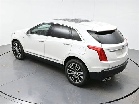 Used 2017 Cadillac XT5 Premium Luxury w/ LPO, Wheel Lock Package image 38