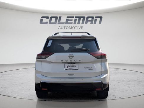Used 2026 Nissan Rogue Platinum w/ Platinum Premium Package AWD/4WD image 4