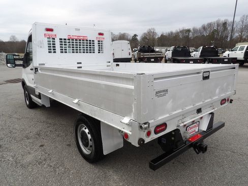 Used 2017 Ford Transit 250 138 image 3
