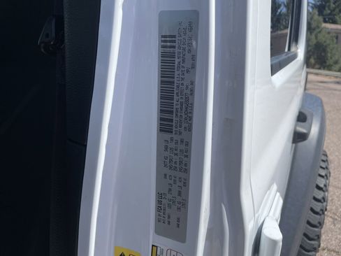 Used 2019 Jeep Wrangler Unlimited Sport S image 23