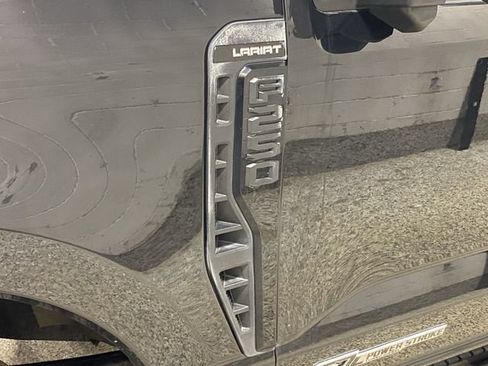 Used 2023 Ford F250 Lariat w/ Lariat Ultimate Package AWD/4WD image 28