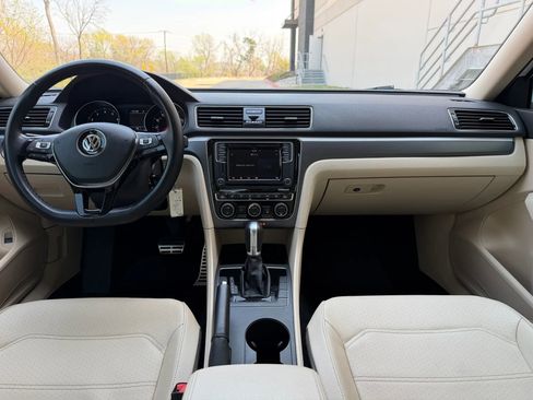 Used 2018 Volkswagen Passat 2.0T S image 13