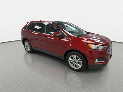 Used 2019 Ford Edge SEL w/ Equipment Group 201A AWD/4WD image 2