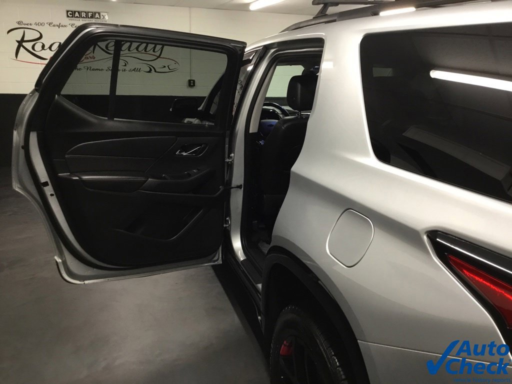 Used 2021 Chevrolet Traverse Premier w/ Redline Edition AWD/4WD image 14