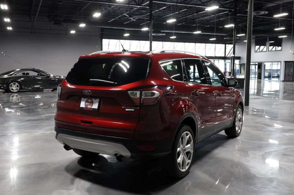 Used 2017 Ford Escape Titanium w/ Equipment Group 301A FWD image 7