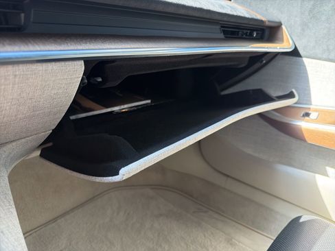 Used 2022 Lucid Air Grand Touring image 46