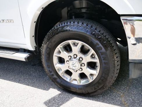 Used 2021 RAM 2500 Laramie AWD/4WD image 41