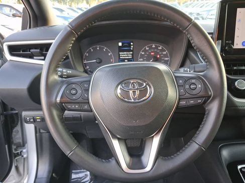 Used 2025 Toyota Corolla SE FWD image 16