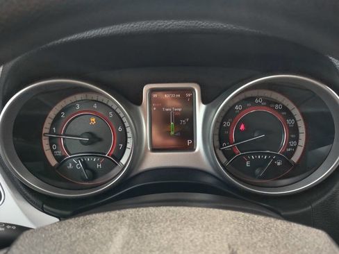 Used 2011 Dodge Journey Mainstreet w/ Popular Equipment Group image 17