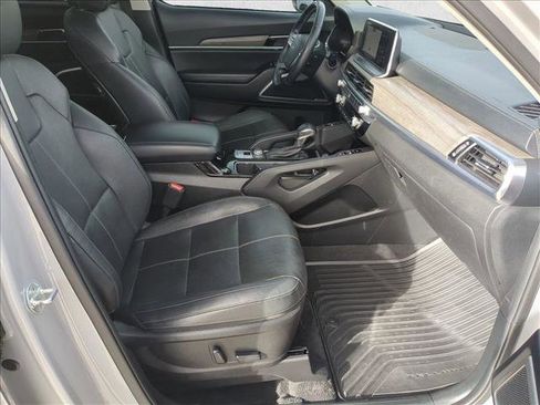 Used 2022 Kia Telluride EX w/ EX Premium Package image 23