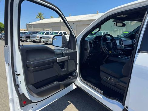 Used 2018 Ford F150 XLT w/ Equipment Group 302A Luxury AWD/4WD image 22