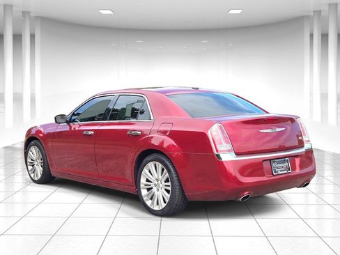 Used 2013 Chrysler 300 C RWD image 5