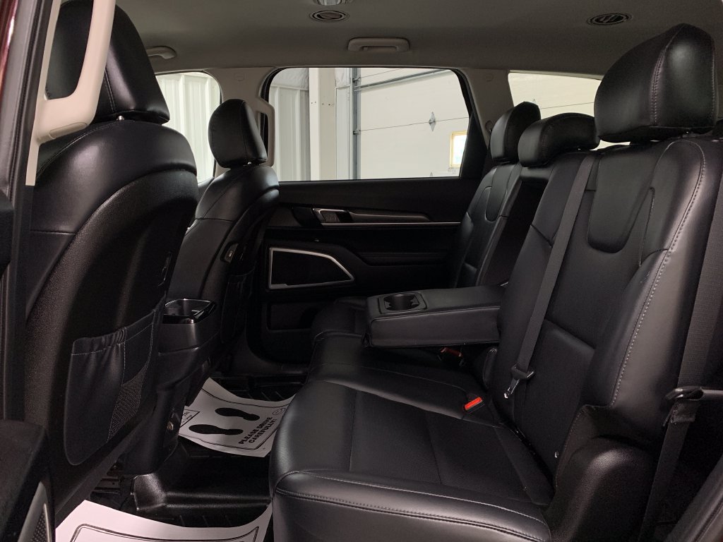 Used 2020 Kia Telluride LX AWD/4WD image 19