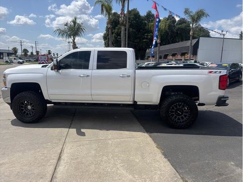 Used 2018 Chevrolet Silverado 2500 LTZ w/ Duramax Plus Package AWD/4WD image 8