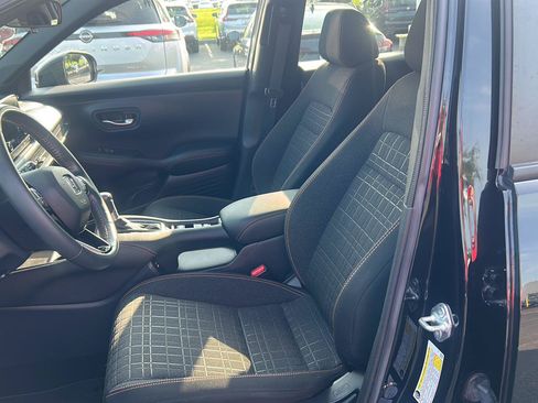 Used 2024 Honda HR-V Sport image 15