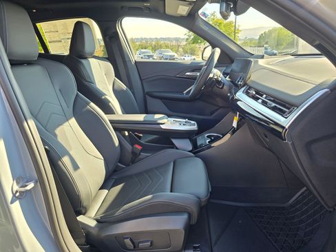 New 2026 BMW X2 xDrive28i w/ Technology Package AWD/4WD image 14