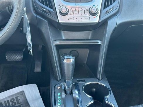 Certified 2017 Chevrolet Equinox LS image 14