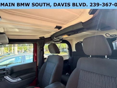 Used 2011 Jeep Wrangler Sahara w/ Dual Top Group image 19