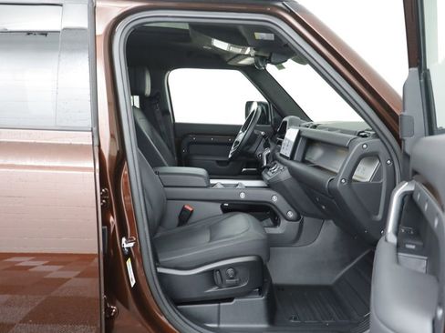 Used 2025 Land Rover Defender 110 Sedona Red Edition image 20