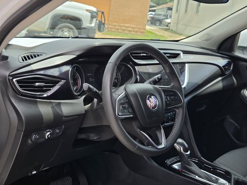 Used 2022 Buick Encore GX Preferred w/ Cold Weather Comfort Package FWD image 11