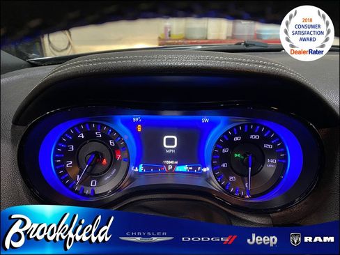 Used 2019 Chrysler 300 S image 27