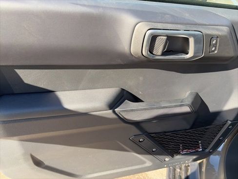 New 2025 Ford Bronco Outer Banks image 17