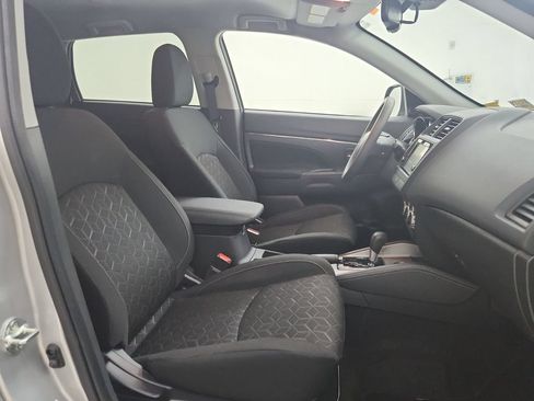 Used 2025 Mitsubishi Outlander Sport ES AWD/4WD image 17