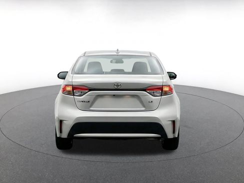 Used 2025 Toyota Corolla LE FWD image 8