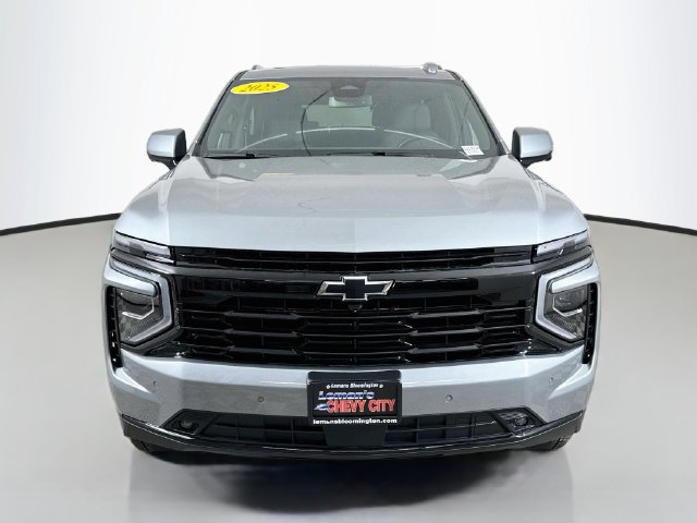Used 2025 Chevrolet Tahoe RST w/ Comfort Package AWD/4WD image 2