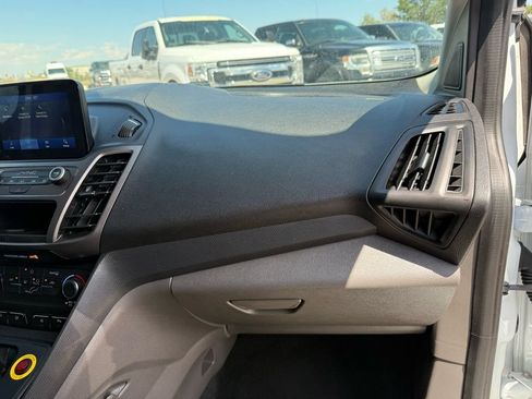 Used 2020 Ford Transit Connect XLT FWD image 19