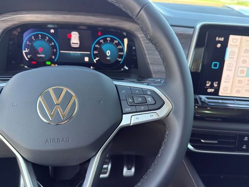 New 2026 Volkswagen Atlas SEL Premium R-Line AWD/4WD image 19