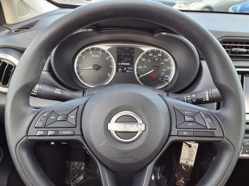 Used 2024 Nissan Versa S w/ Trunk Package image 8