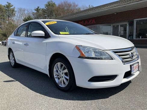 Used 2015 Nissan Sentra SV w/ Style Package image 3