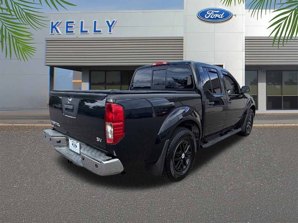 Used 2021 Nissan Frontier SV RWD image 5