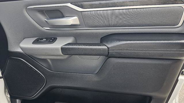 Used 2019 RAM 1500 Big Horn RWD image 41