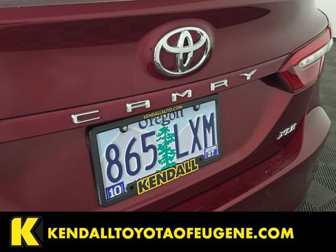 Used 2018 Toyota Camry XLE w/ Driver Assist Package FWD image 11