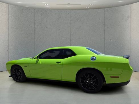 Used 2023 Dodge Challenger R/T RWD image 8
