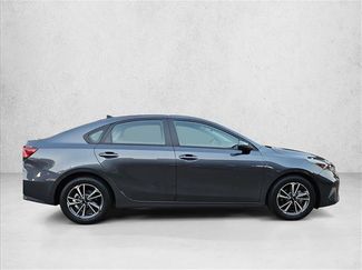 Used 2023 Kia Forte LXS FWD video 4