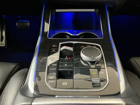 Certified 2024 BMW X7 xDrive40i w/ M Sport Package AWD/4WD image 13