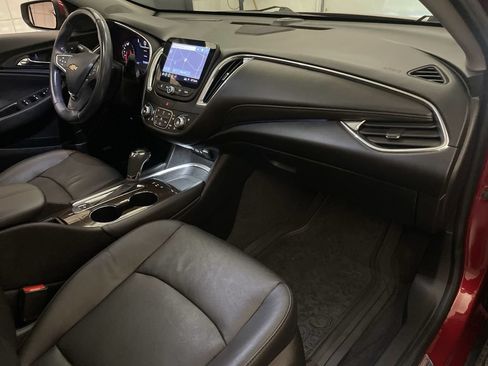 Used 2020 Chevrolet Malibu Premier FWD image 22