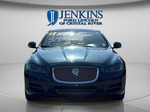 Used 2012 Jaguar XJ image 9