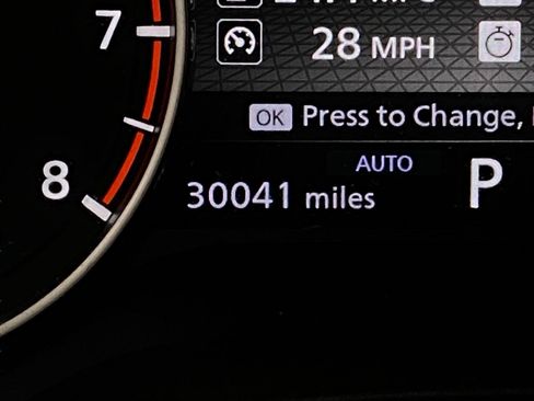 Certified 2025 Nissan Rogue SV AWD/4WD image 18