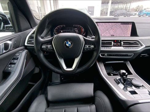 Used 2022 BMW X5 sDrive40i w/ Premium Package image 6