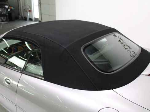 Used 1999 Jaguar XK8 Convertible RWD image 17